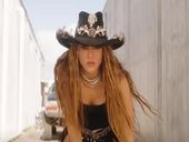 Shakira, Fuerza Regida El Jefe